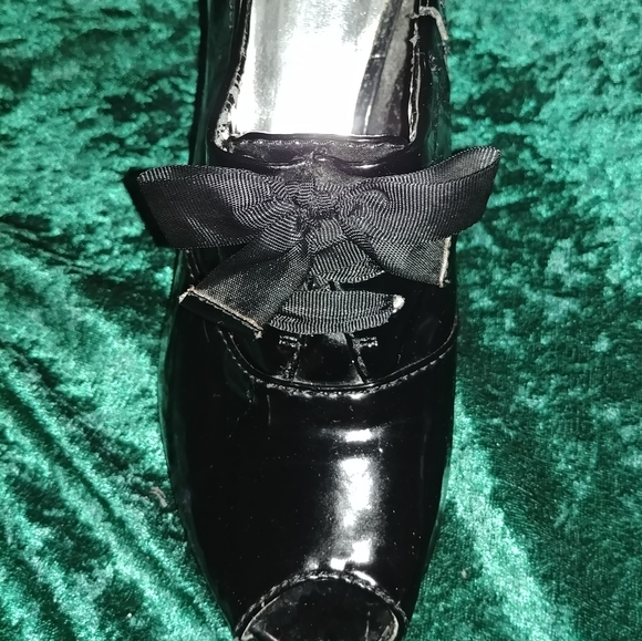 Mossimo Booties - Picture 3 of 6